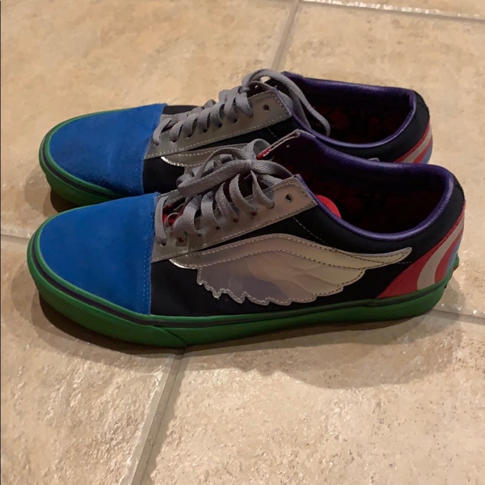 Avenger vans